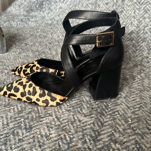 Enzo Angelini 9 1/2 Block Heel - Picture 2 of 4